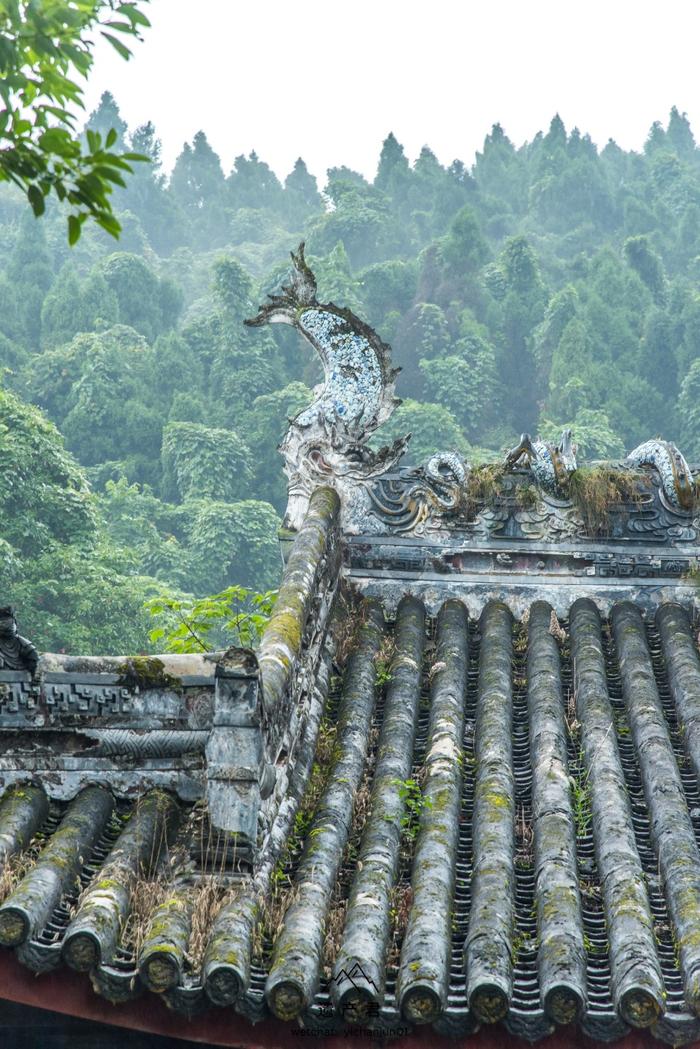 A scenic view of Suining Raoyisi