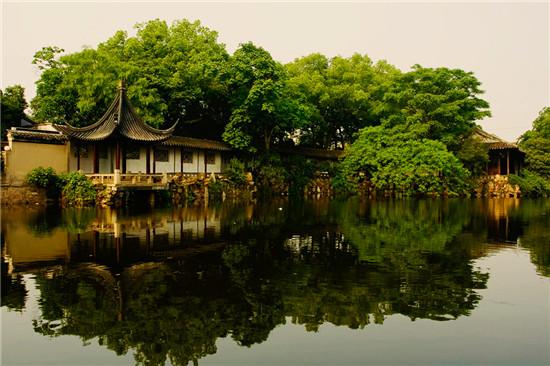 A scenic view of Suzhou Canglangting