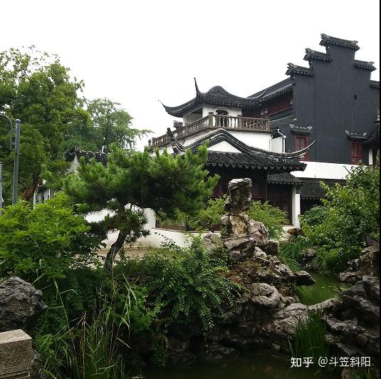 A scenic view of Suzhou Chunzailou