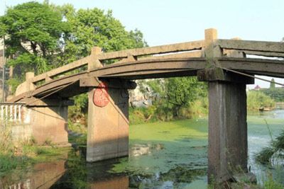A scenic view of Suzhou Dongmiao Qiao