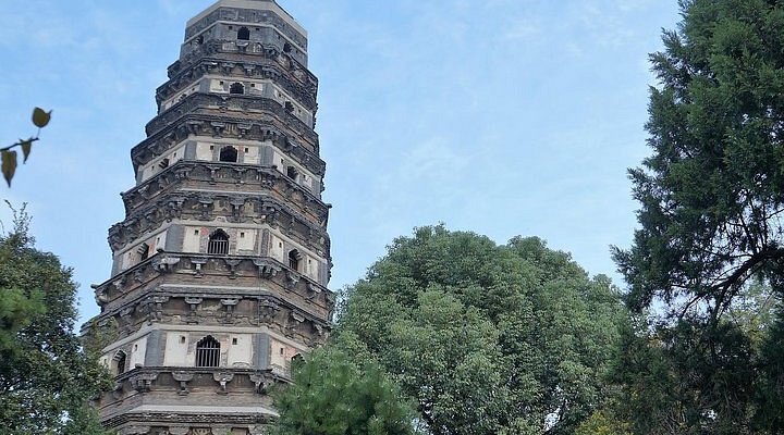 A scenic view of Suzhou Guyanwu Mu Ji Guju