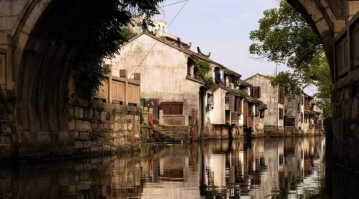 A scenic view of Suzhou Guyanwu Mu Ji Guju