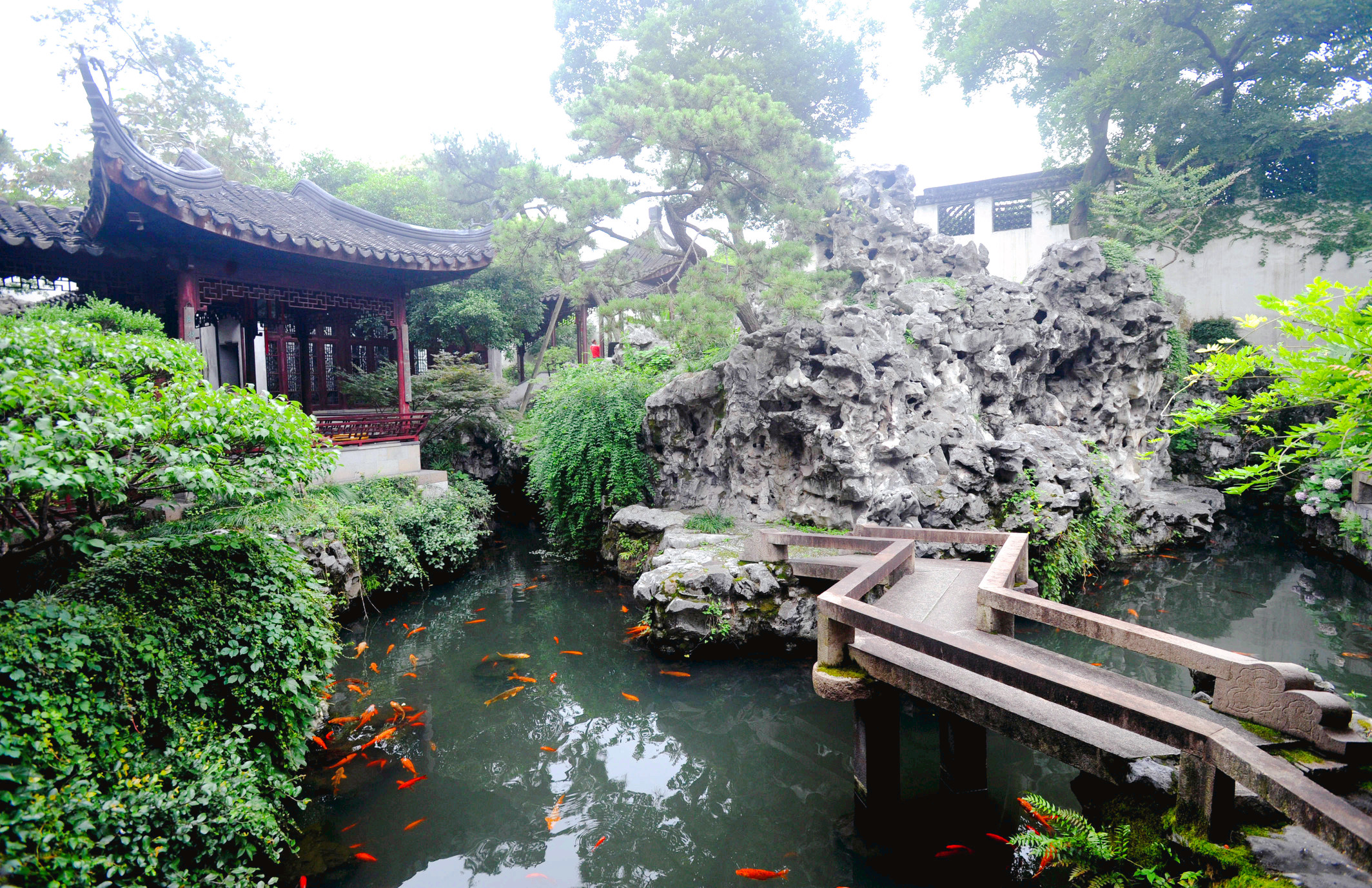 A scenic view of Suzhou Huanxiu Shanzhuang