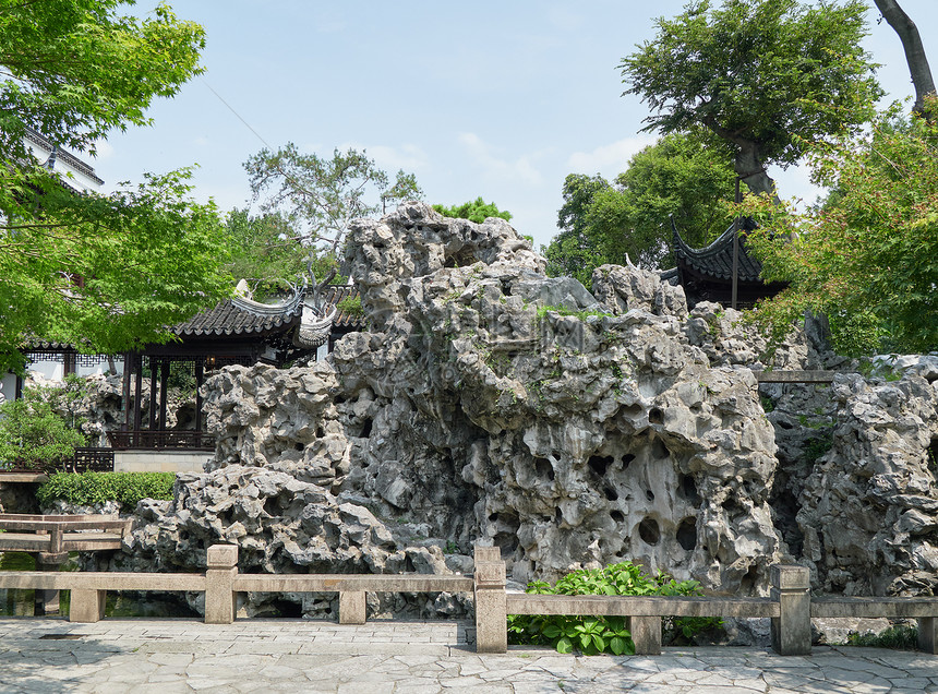 A scenic view of Suzhou Huanxiu Shanzhuang