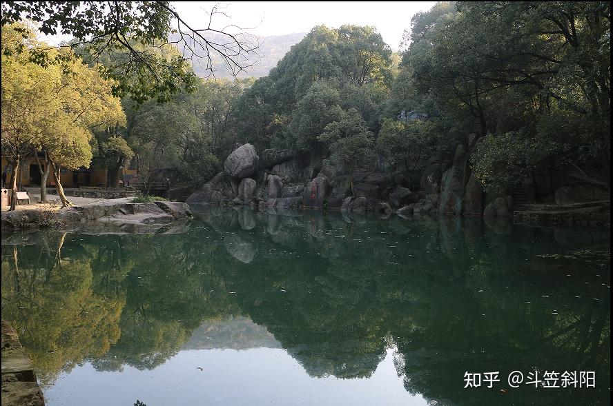 A scenic view of Suzhou Jijiansi Shidian