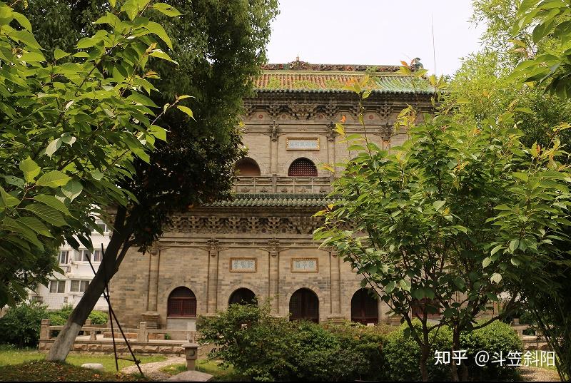 A scenic view of Suzhou Kaiyuansi Wuliangdian