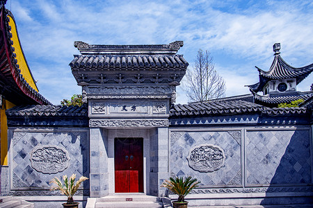 A scenic view of Suzhou Qinfengta