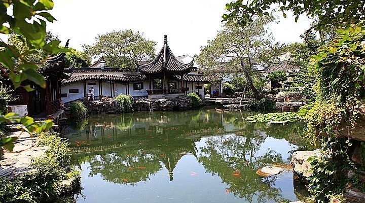 A scenic view of Suzhou Shijiantang