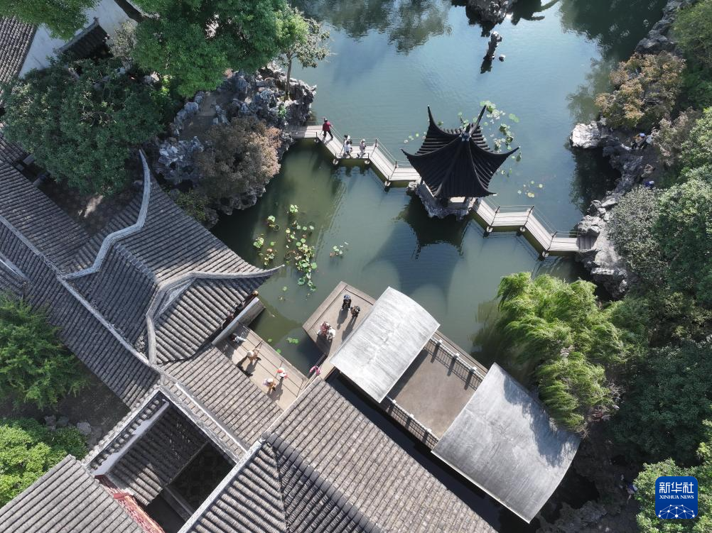 A scenic view of Suzhou Shizilin