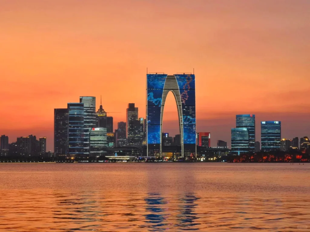 A scenic view of Suzhou Siben Qiao