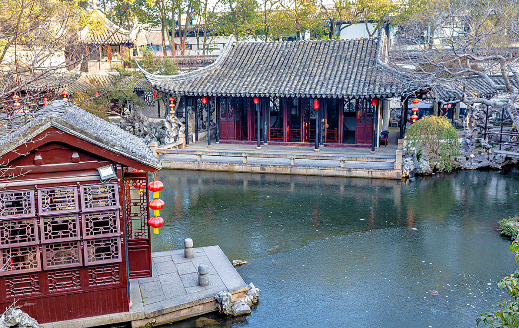 A scenic view of Suzhou Tuisi Yuan