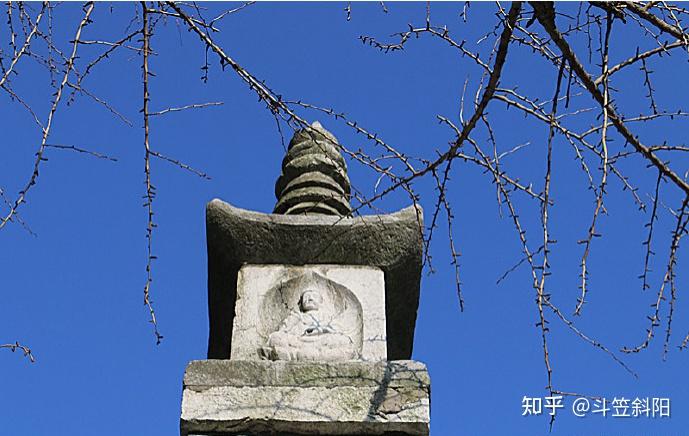A scenic view of Suzhou Wanfo Shita