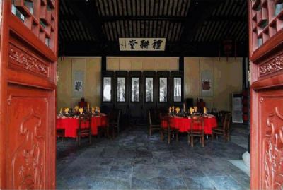 A scenic view of Suzhou Weidaoguan Qian Panzhai