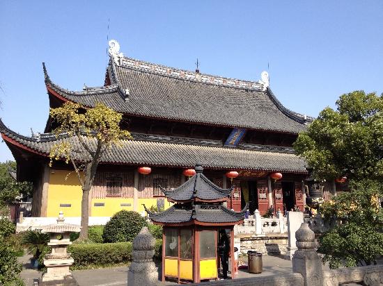 A scenic view of Suzhou Xuanmiaoguan Sanqingdian