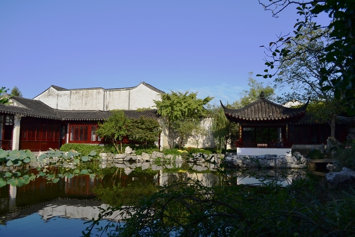 A scenic view of Suzhou Yipu