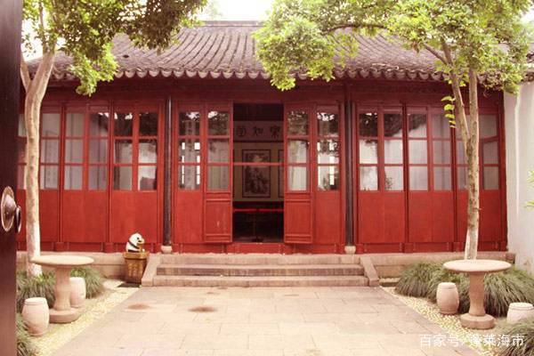 A scenic view of Suzhou Yuyue Jiuju