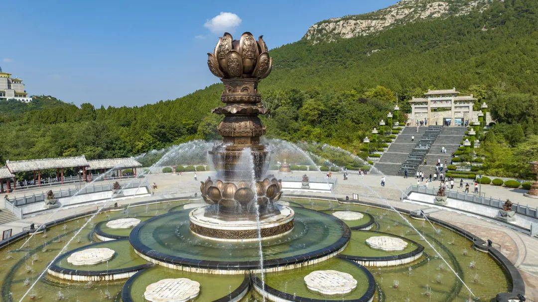 A scenic view of Taian Baifoshan Shiku Zaoxiang
