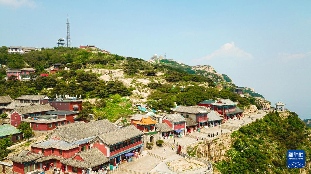A scenic view of Taian Taishan Gu Jianzhuqun