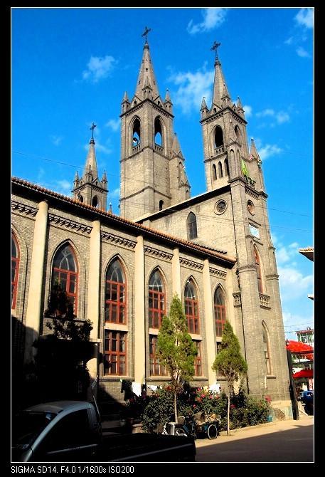 A scenic view of Taiyuan Catholic Cathedral