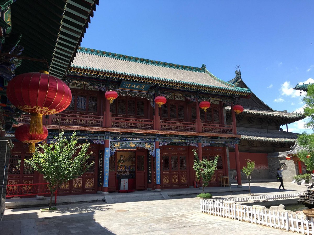 A scenic view of Taiyuan Chongshan Temple Dabei Hall