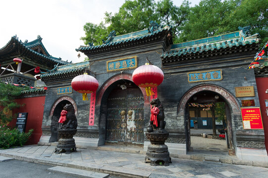 A scenic view of Taiyuan Chongshan Temple Dabei Hall