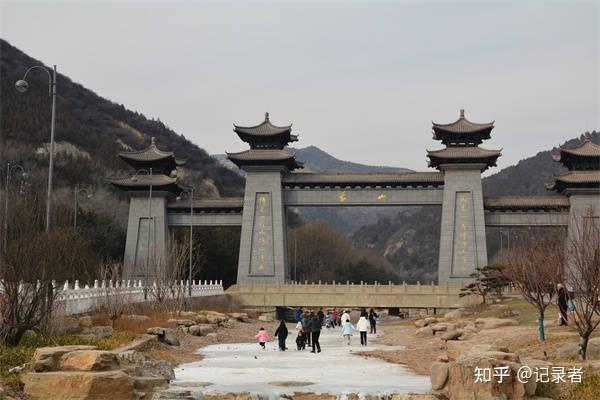 A scenic view of Taiyuan Mengshan Kaihua Temple Ruins