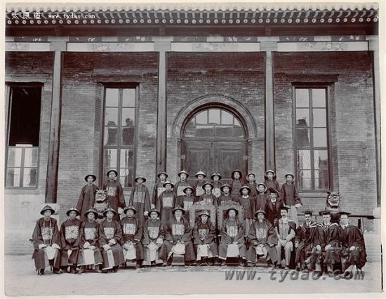 A scenic view of Taiyuan Shanxi University Hall Site