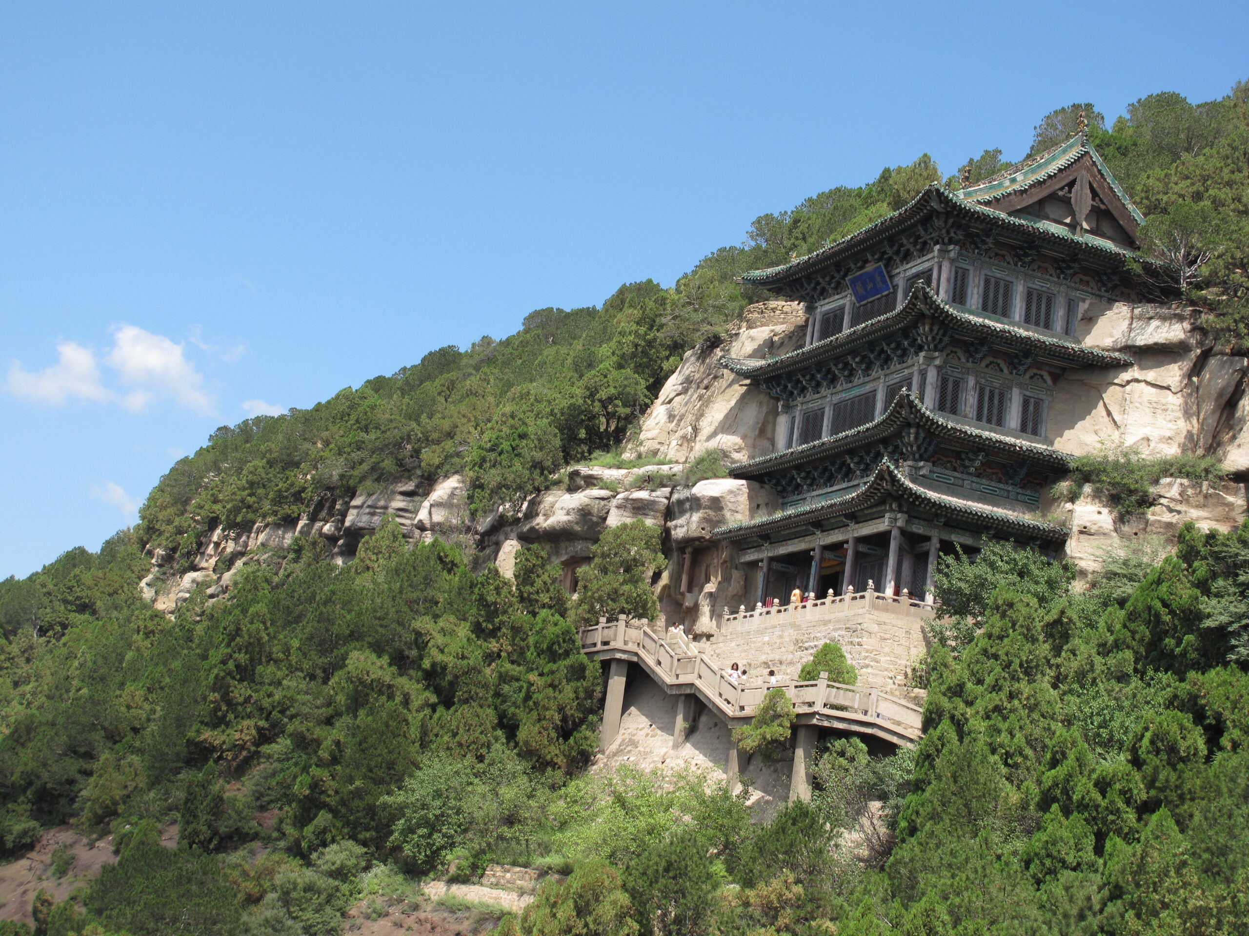 A scenic view of Taiyuan Tianlongshan Grottoes