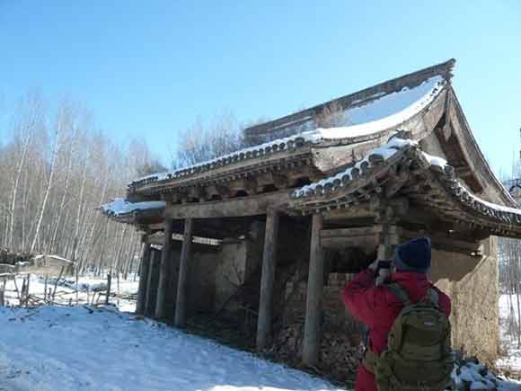 A scenic view of Taiyuan Yangqu Dawang Temple Hall