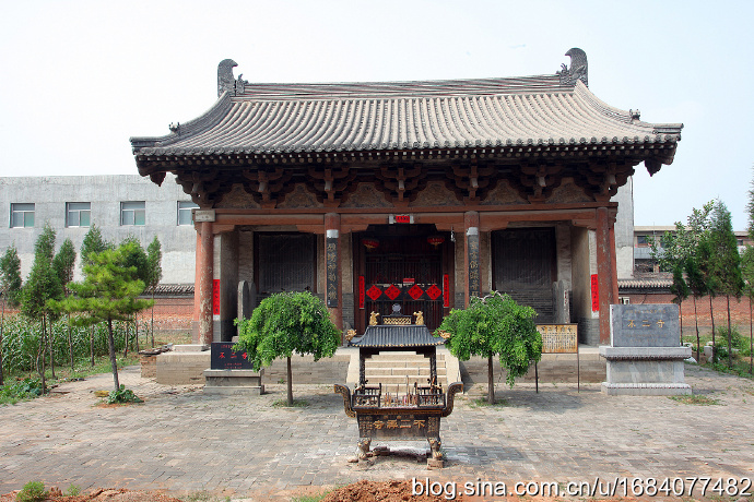 A scenic view of Taiyuan Yangqu Dawang Temple Hall
