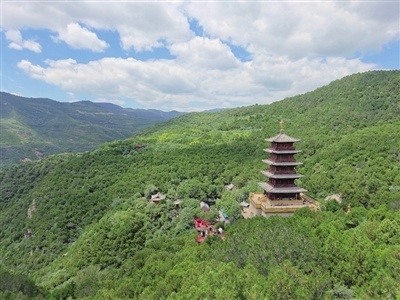 A scenic view of Taiyuan Yangqu Xuanyuan Temple