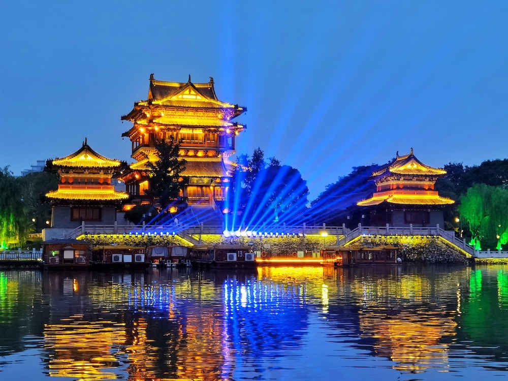 A scenic view of Taizhou Chenghuangmiao