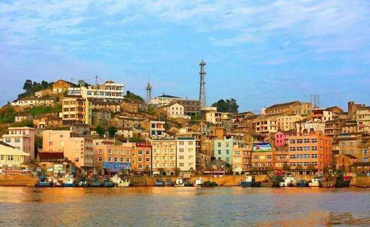 A scenic view of Taizhou Jinqing Daqiao