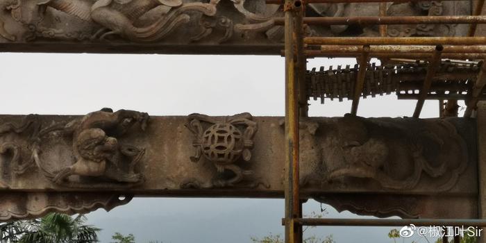A scenic view of Taizhou Linyingqi Gongde Paifang