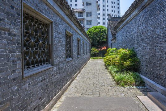 A scenic view of Taizhou Risheyuan