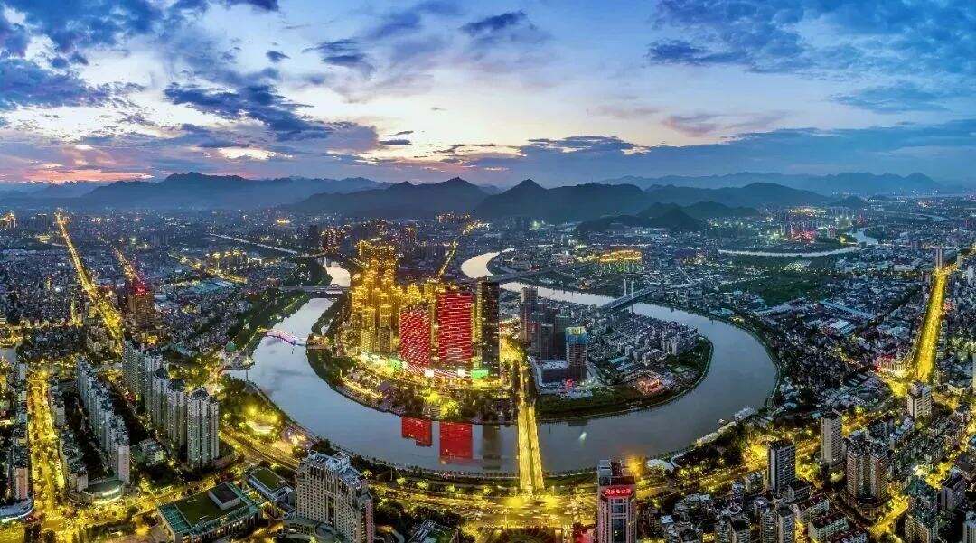 A scenic view of Taizhou Ruilong Ganying Ta