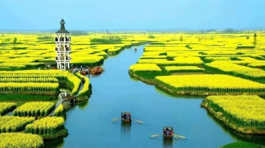 A scenic view of Taizhou Xinghua Duotian