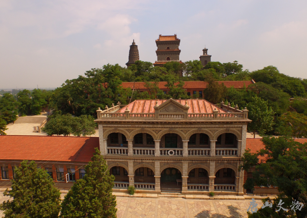 A scenic view of Tangshan Fengrun Middle School Site
