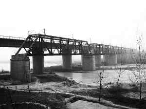 A scenic view of Tangshan Luanhe Railway Bridge