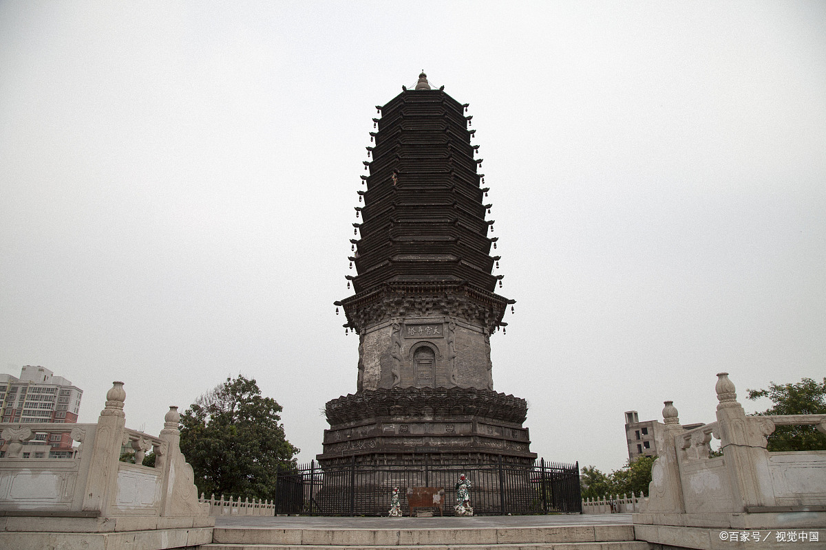 A scenic view of Tangshan Tiangong Temple Pagoda