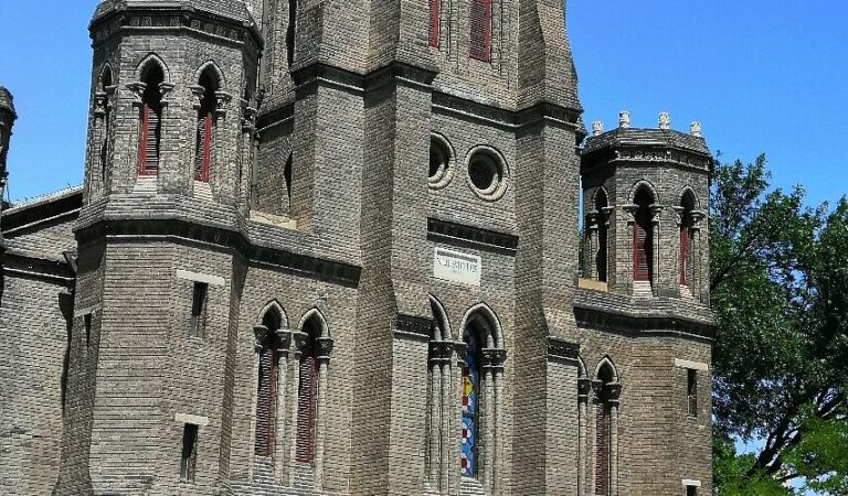 Unveiling the Cultural Significance of Tianjin Hebei Wanghailou Jiaotang