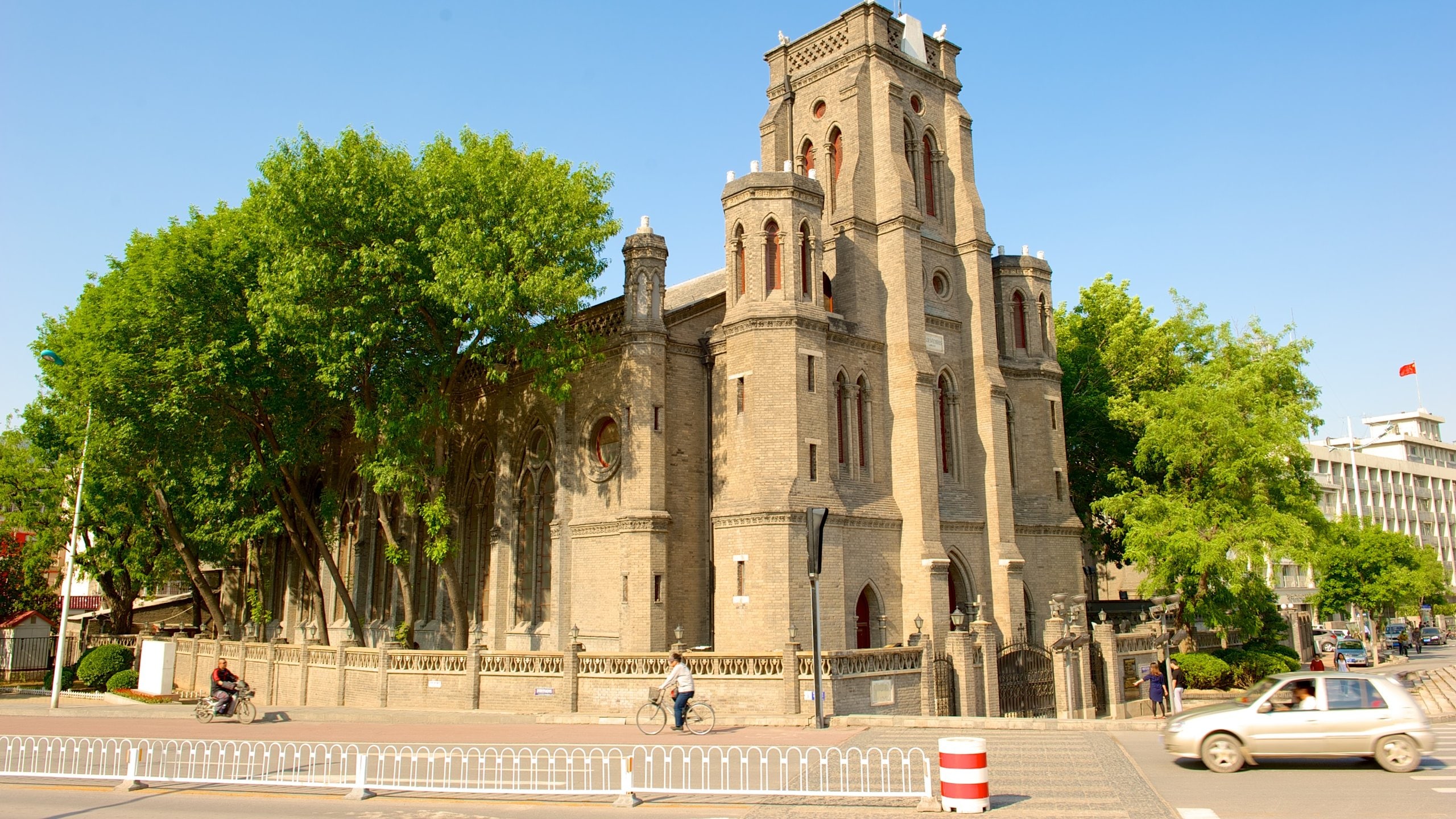 A scenic view of Tianjin Hebei Wanghailou Jiaotang