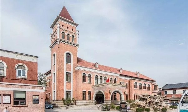 A scenic view of Tianjin Heping Junshiguanzhi Weiyuanhui Jiuzhi