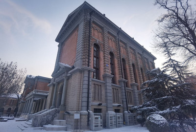 A scenic view of Tianjin Hexi Gongshangxueyuan Zhulou Jiuzhi