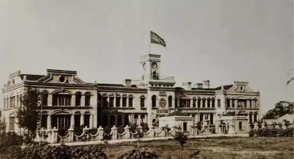 A scenic view of Tianjin Hongqiao Beiyang Daxuetang Jiuzhi