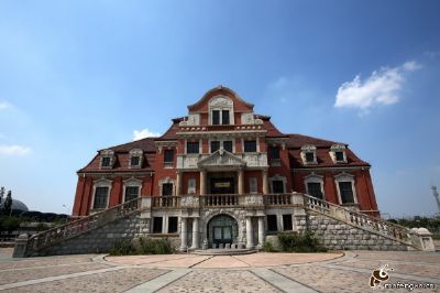 A scenic view of Tianjin Hongqiao Xizhan Zhulou