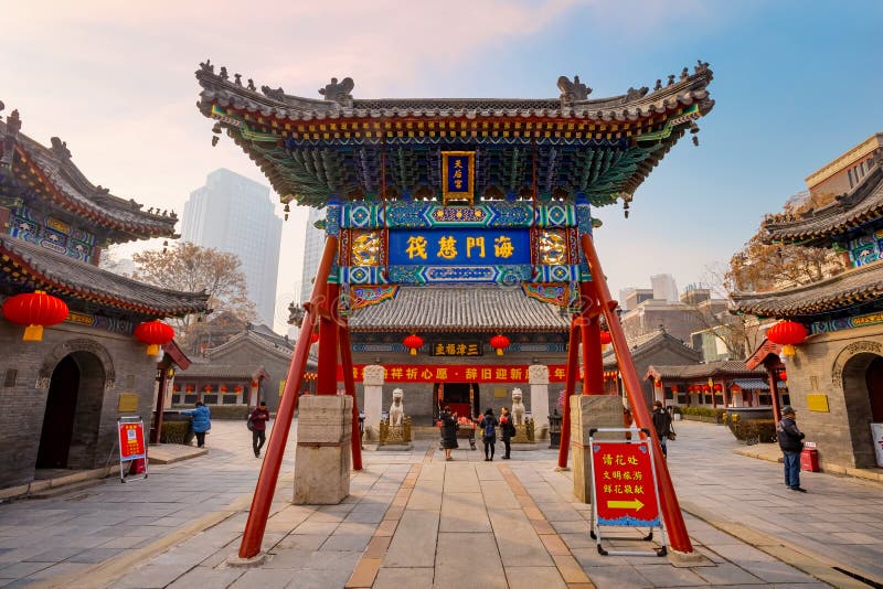 A scenic view of Tianjin Nankai Tianhougong