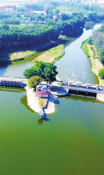 A scenic view of Tianjin Wuqing Dayunhe Shisicang Yizhi