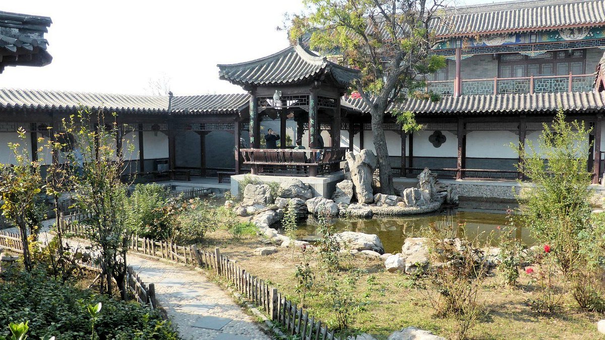 A scenic view of Tianjin Xiqing Shijia Dayuan