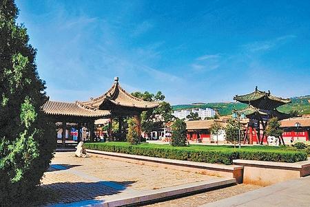 A scenic view of Tianshui Fuximiao